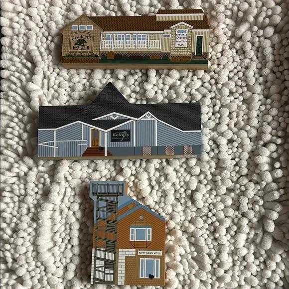 The cats meow nags head, NC bundle - Picture 1 of 7